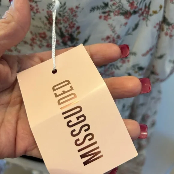 $15 sale New Missguided tie neck crop top blouse frill floral 0114 ASOS w ♥️59 - Picture 9 of 12